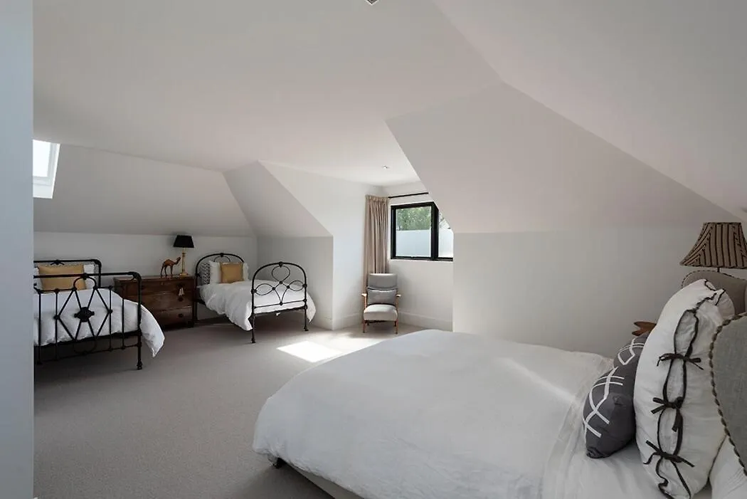 Charming Battery Point Cottage Hobart
